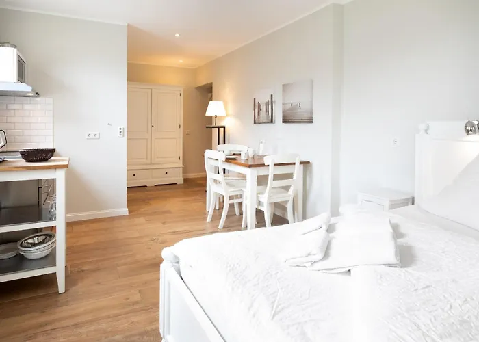 Haus Delft Jakea アパート ユイスト